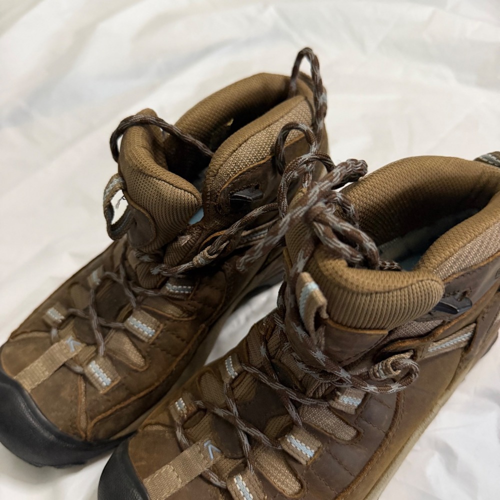 Keen Womens Targhee II Mid Hiking Boots 6.5 Brown Leather Waterproof Gorpcore